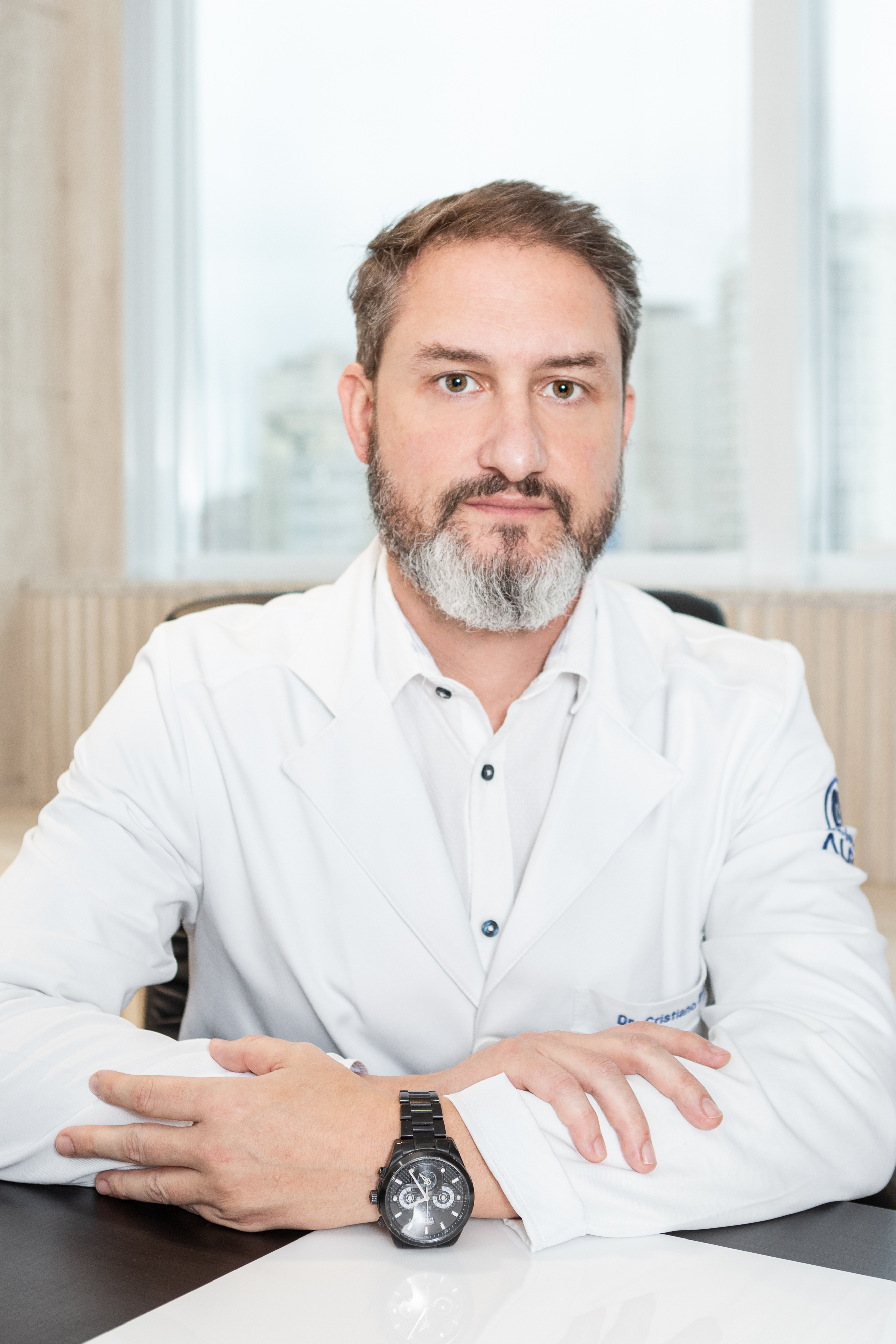 Dr. Cristiano Busso